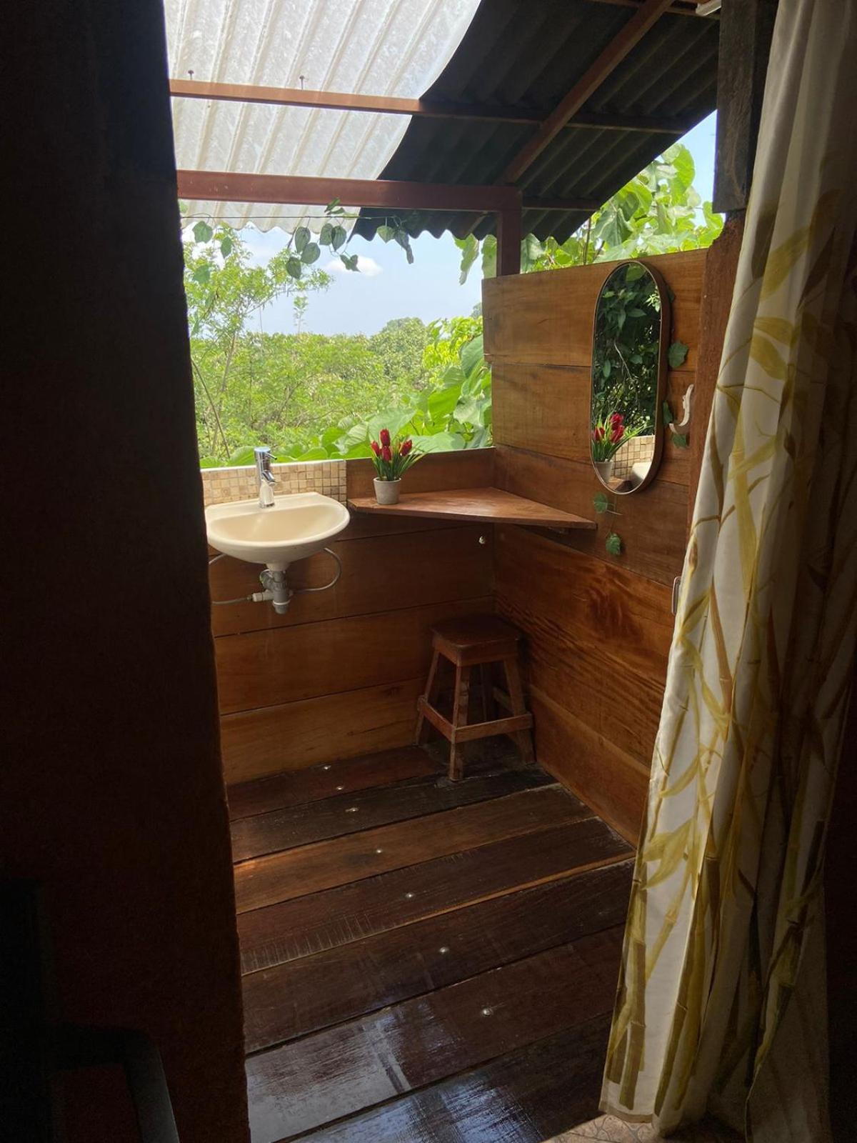 Colibri Hostal Минка Стая снимка